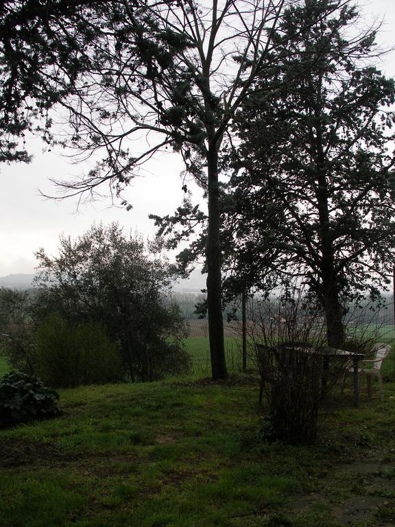德拉罗萨住宿加早餐旅馆 Civitella D'Arna 外观 照片