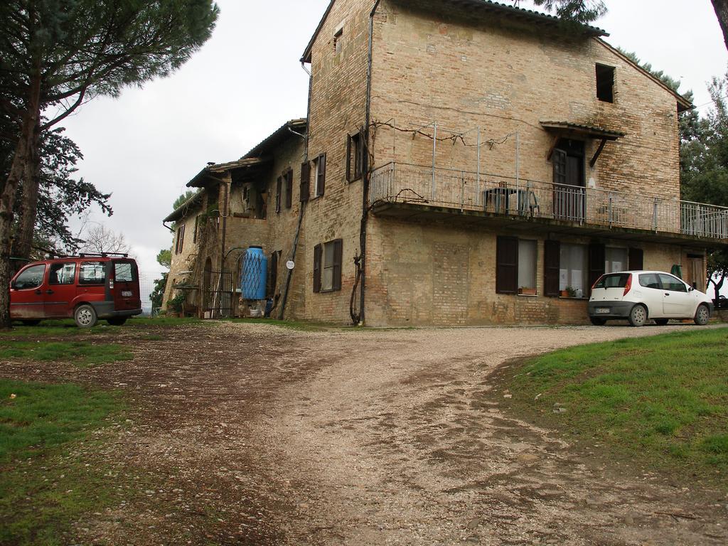 德拉罗萨住宿加早餐旅馆 Civitella D'Arna 外观 照片