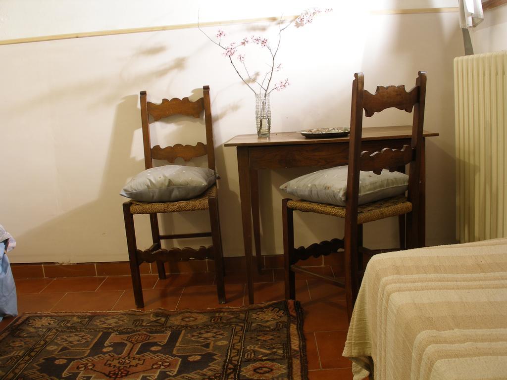德拉罗萨住宿加早餐旅馆 Civitella D'Arna 外观 照片
